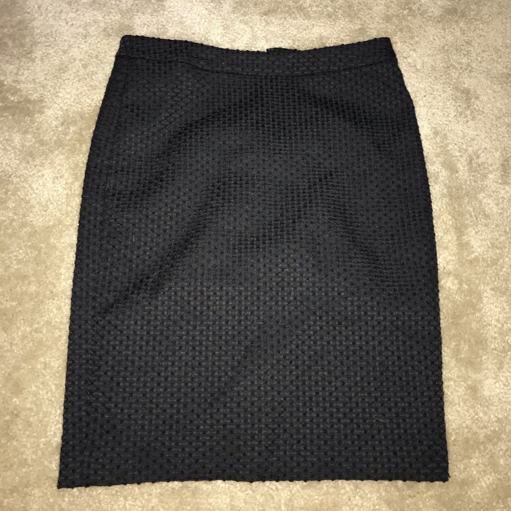ANN TAYLOR pencil skirt